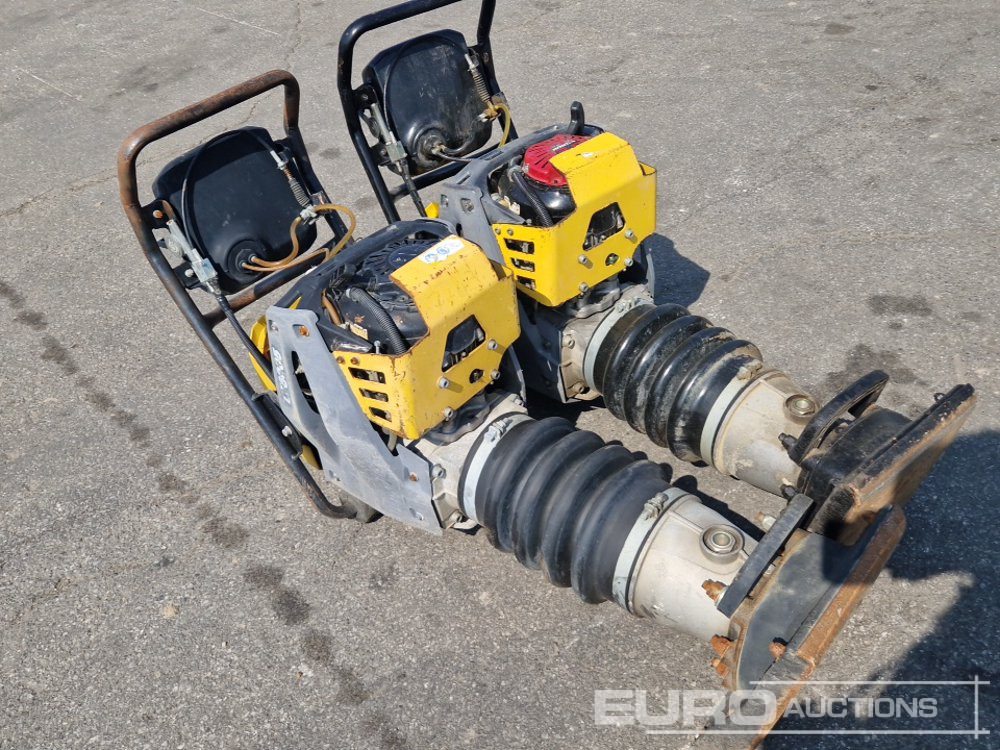 Compaction Rammer (2 of) - Travaux routiers: photos 4 Compaction Rammer (2 of) - Travaux routiers: photos 4