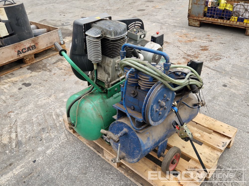 Compressors (2 of) - Compresseur d'air: photos 3 Compressors (2 of) - Compresseur d'air: photos 3