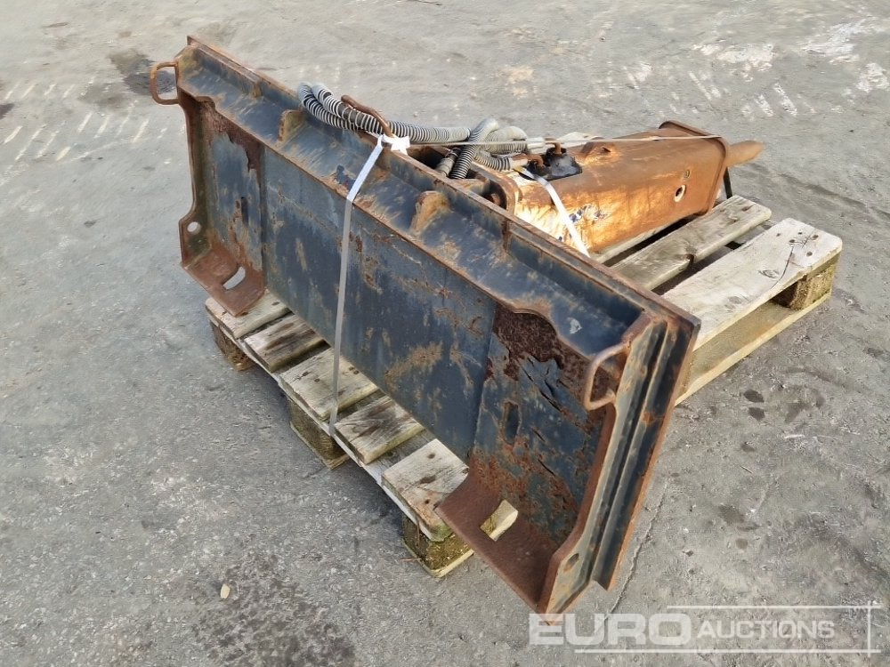 Furukawa FX35 - Marteau hydraulique: photos 3 Furukawa FX35 - Marteau hydraulique: photos 3