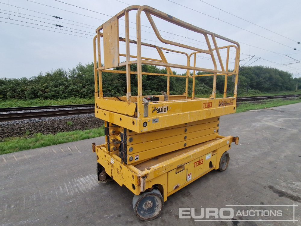 Haulotte Compact 12 - Nacelle: photos 1 Haulotte Compact 12 - Nacelle: photos 1