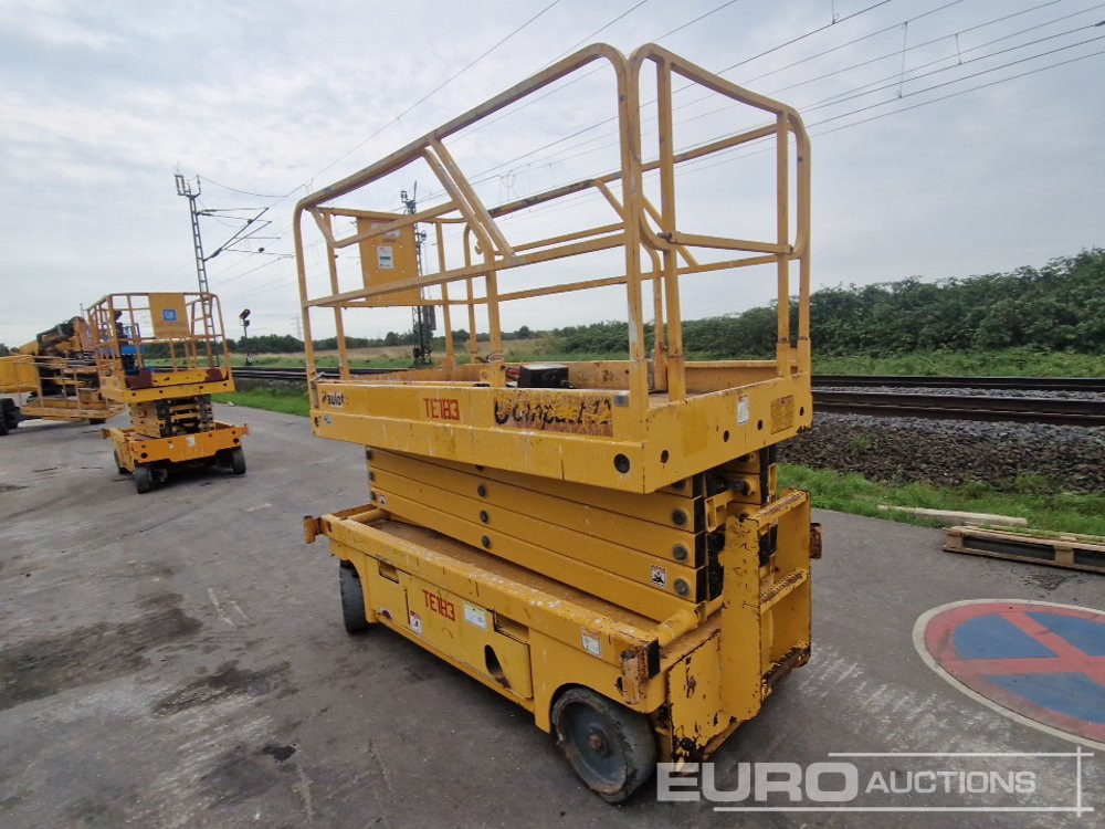 Haulotte Compact 12 - Nacelle: photos 2 Haulotte Compact 12 - Nacelle: photos 2