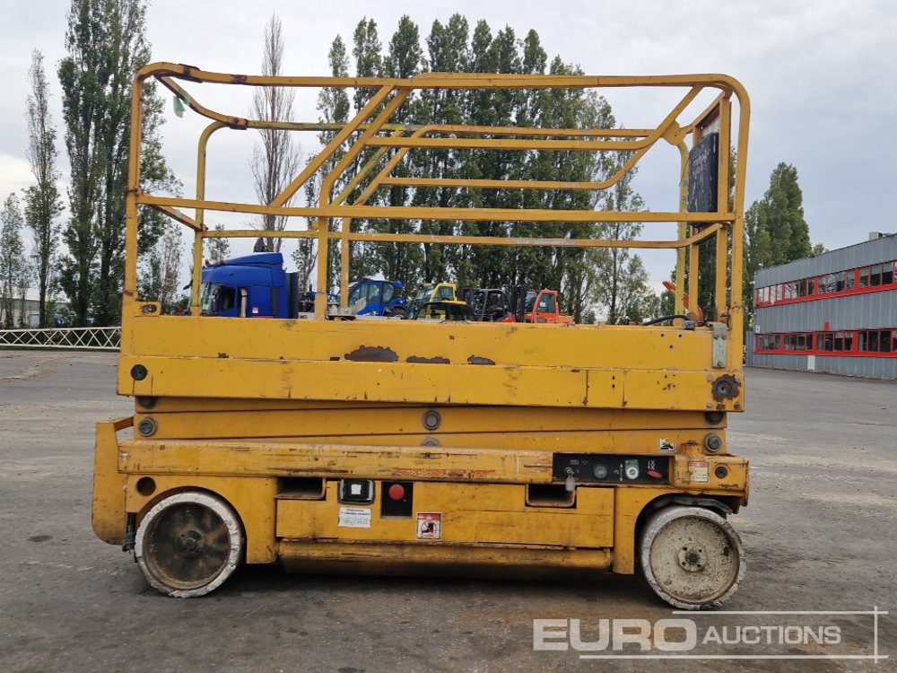Haulotte Compact 8 - Nacelle: photos 5 Haulotte Compact 8 - Nacelle: photos 5