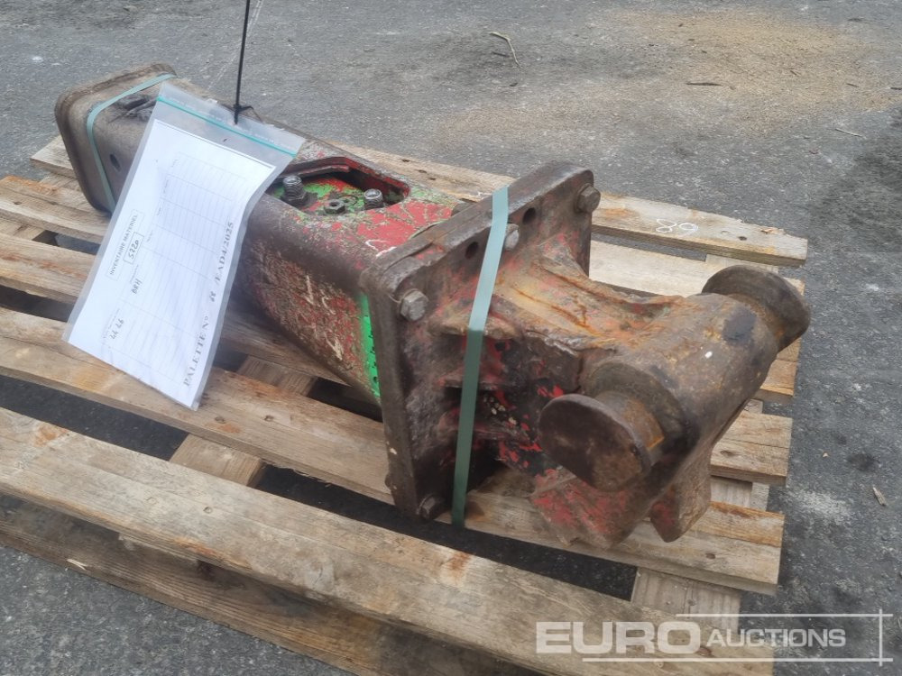 Hydraulic Breaker, MORIN to suit 2-5 Ton Excavator - Marteau hydraulique: photos 2 Hydraulic Breaker, MORIN to suit 2-5 Ton Excavator - Marteau hydraulique: photos 2
