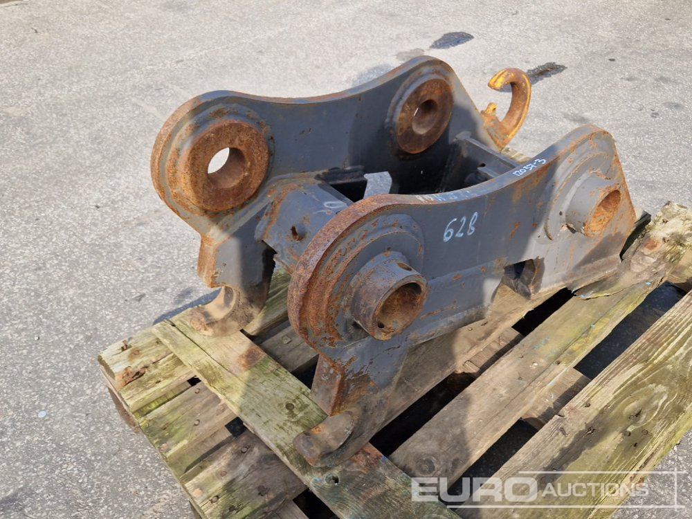 Hydraulic Quick Hitch to suit Volvo EC250 - Attache rapide: photos 3 Hydraulic Quick Hitch to suit Volvo EC250 - Attache rapide: photos 3