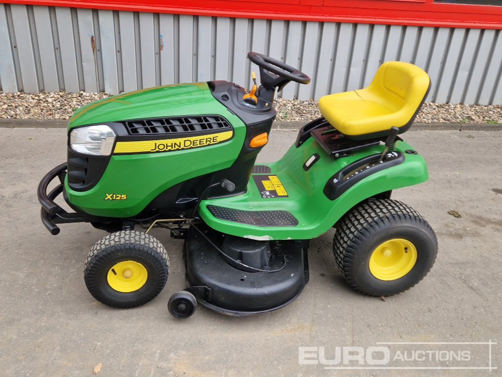 John Deere X125 - Motofaucheuse: photos 2 John Deere X125 - Motofaucheuse: photos 2