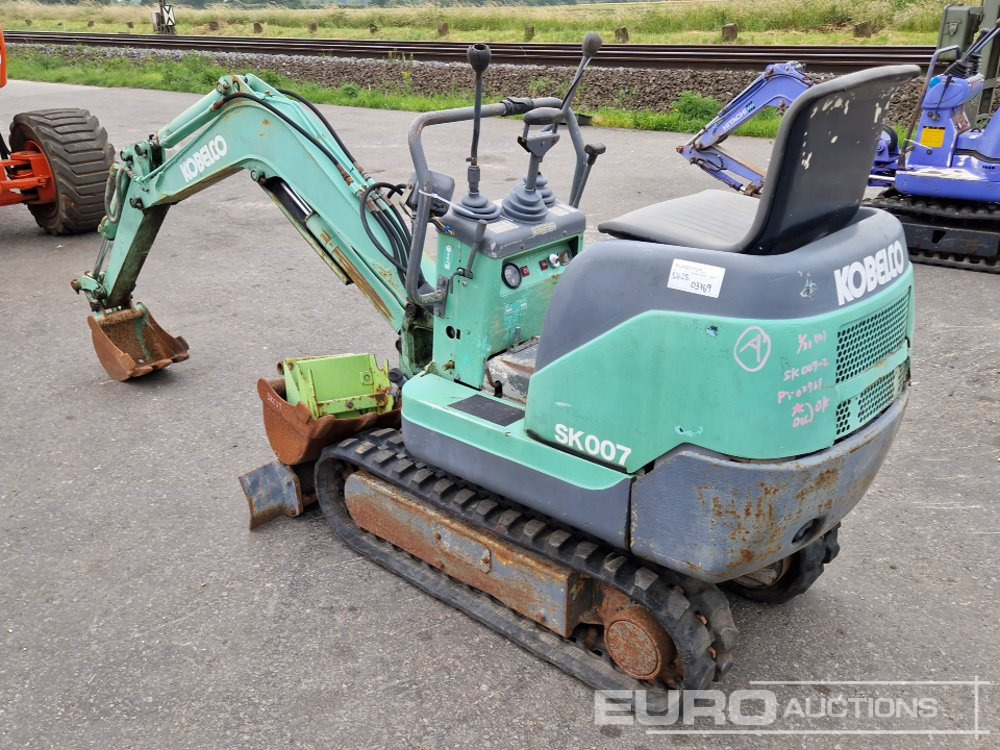 Kobelco SK007-2 - Mini pelle: photos 3 Kobelco SK007-2 - Mini pelle: photos 3