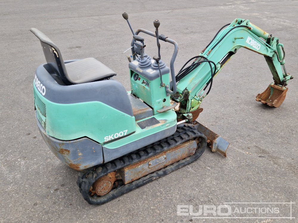 Kobelco SK007-2 - Mini pelle: photos 4 Kobelco SK007-2 - Mini pelle: photos 4