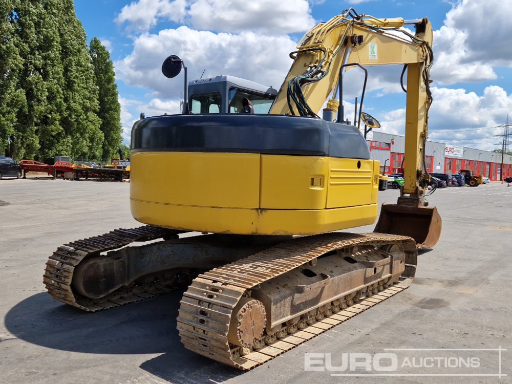 Komatsu PC228USLC-3N0 - Pelle sur chenille: photos 5 Komatsu PC228USLC-3N0 - Pelle sur chenille: photos 5