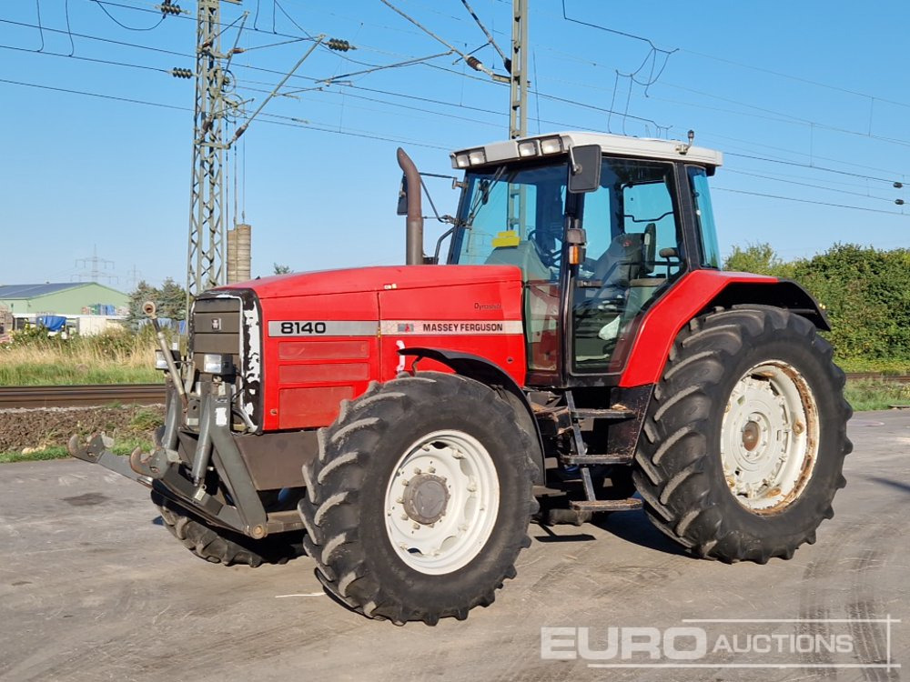 Massey Ferguson 8140 - Tracteur agricole: photos 1 Massey Ferguson 8140 - Tracteur agricole: photos 1