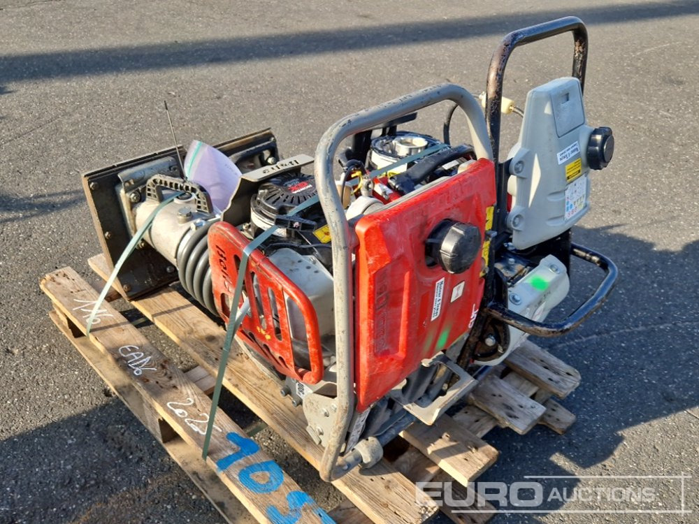 Mikasa MTX-70E - Travaux routiers: photos 2 Mikasa MTX-70E - Travaux routiers: photos 2