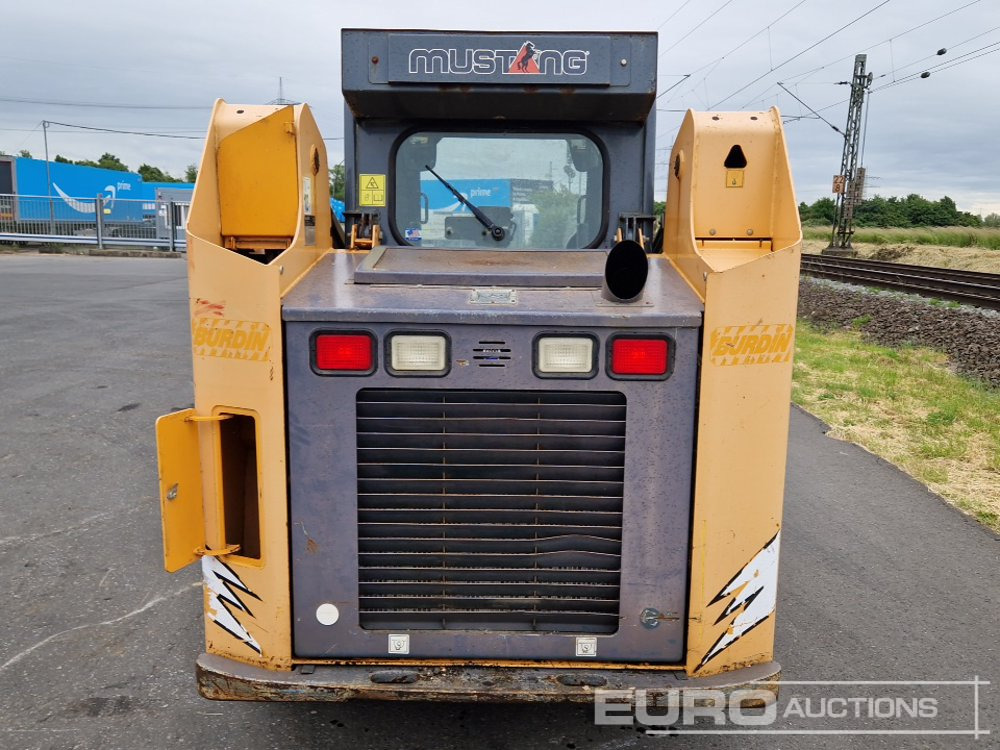 Mustang 1750RT - Mini chargeuse: photos 4 Mustang 1750RT - Mini chargeuse: photos 4