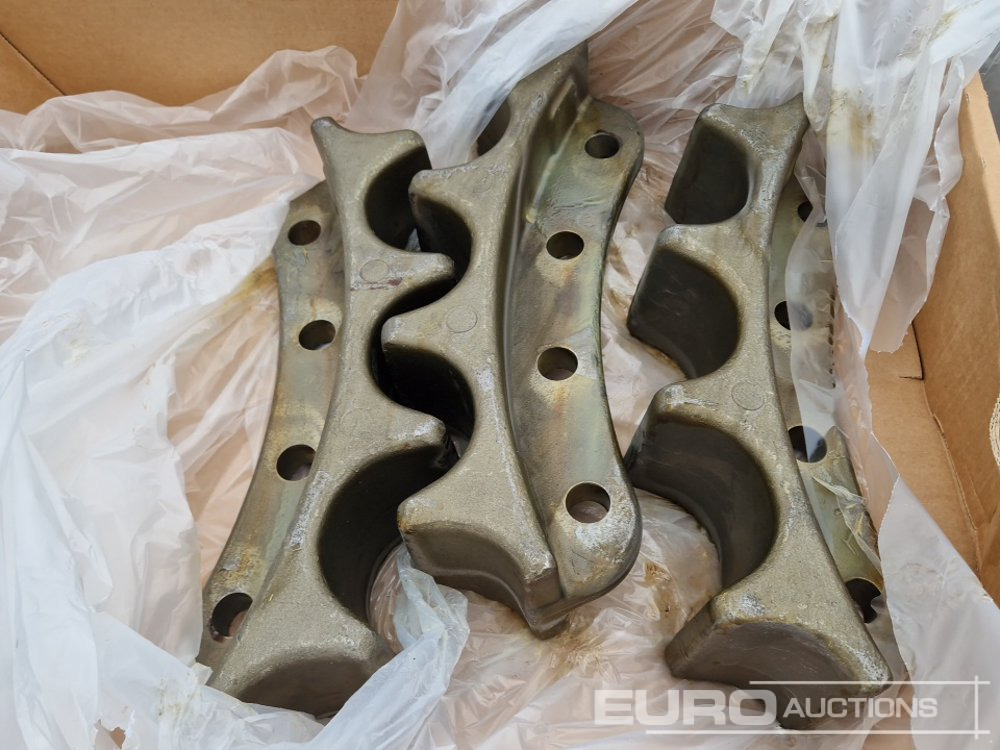 Steel Tracks Segements to suit CAT (Part No 102-6683) - Pièces de rechange pour Pelle: photos 3 Steel Tracks Segements to suit CAT (Part No 102-6683) - Pièces de rechange pour Pelle: photos 3