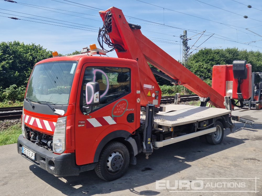 Renault Maxity - Camion avec nacelle: photos 1 Renault Maxity - Camion avec nacelle: photos 1