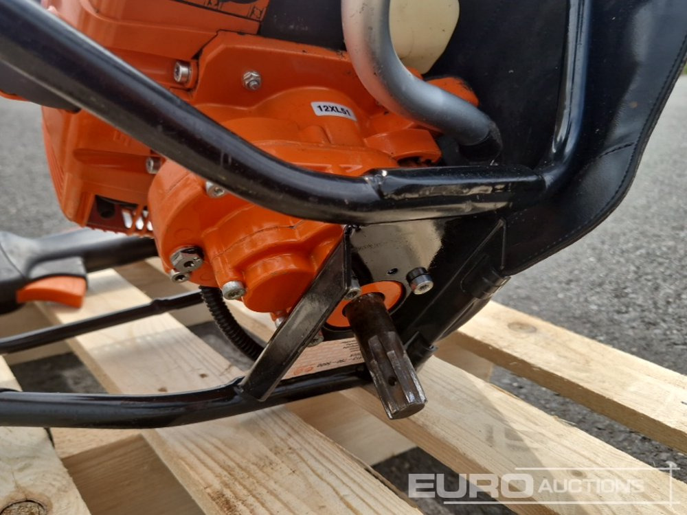Stihl BT121Petrol Auger - Tarière: photos 5 Stihl BT121Petrol Auger - Tarière: photos 5