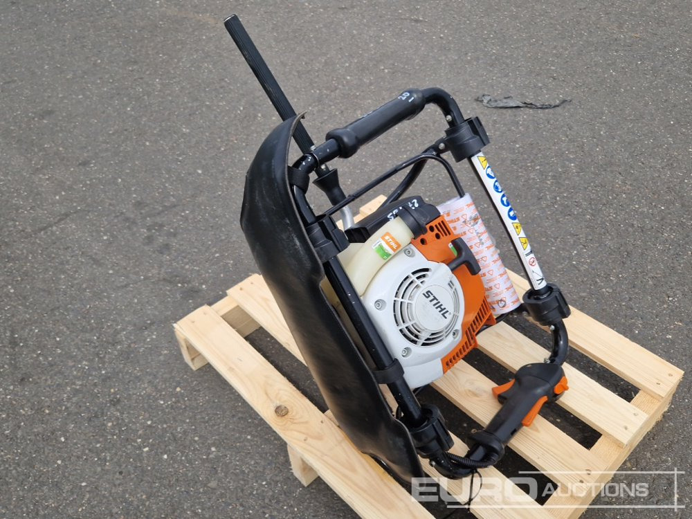 Stihl BT121Petrol Auger - Tarière: photos 4 Stihl BT121Petrol Auger - Tarière: photos 4
