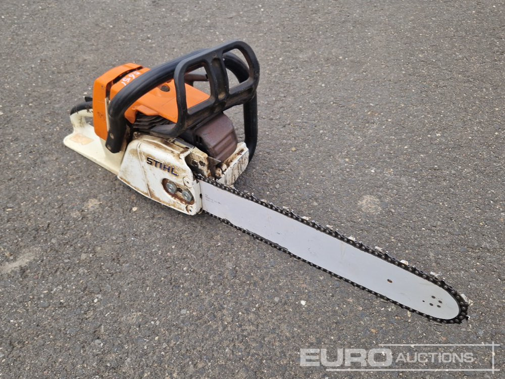 Stihl MS260 Petrol Chansaw - Matériel de chantier: photos 4 Stihl MS260 Petrol Chansaw - Matériel de chantier: photos 4