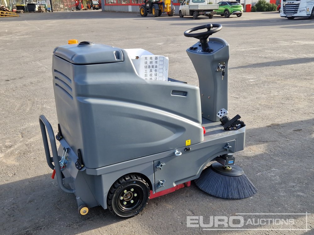 Unused 2025 Kaster S.13 - Balayeuse de voirie: photos 5 Unused 2025 Kaster S.13 - Balayeuse de voirie: photos 5