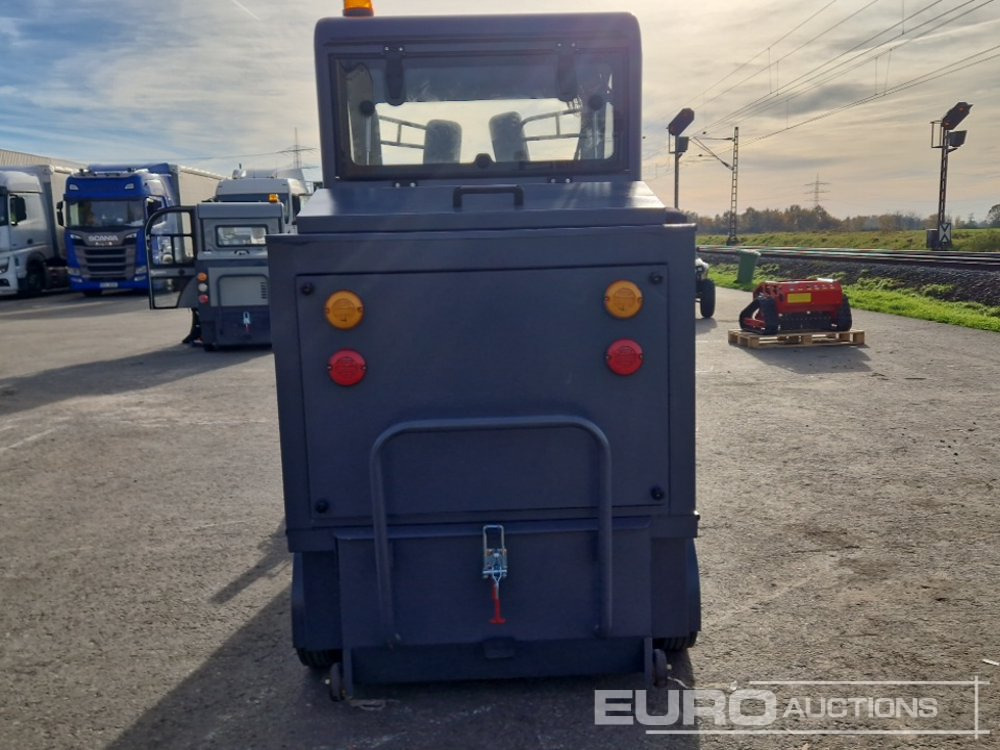 Unused 2025 Kaster VOL.2000 - Balayeuse de voirie: photos 4 Unused 2025 Kaster VOL.2000 - Balayeuse de voirie: photos 4