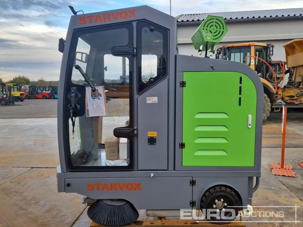 Unused 2025 STARVOX D19 - Balayeuse de voirie: photos 2 Unused 2025 STARVOX D19 - Balayeuse de voirie: photos 2