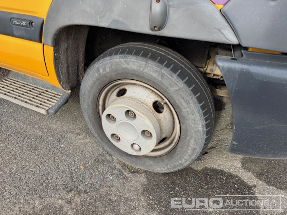 2005 Renault Mascott - Véhicule utilitaire: photos 5 2005 Renault Mascott - Véhicule utilitaire: photos 5