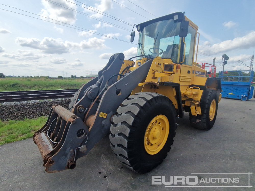 Volvo L90C - Chargeuse sur pneus: photos 1 Volvo L90C - Chargeuse sur pneus: photos 1