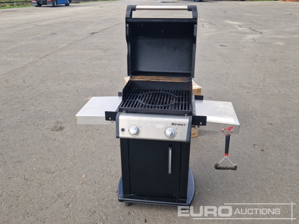Weber Spirit Grilling Sation - Matériel de chantier: photos 2 Weber Spirit Grilling Sation - Matériel de chantier: photos 2