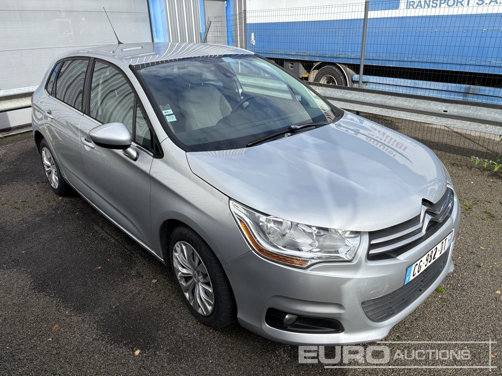 Will Not Arrive - Voiture: photos 4 Will Not Arrive - Voiture: photos 4