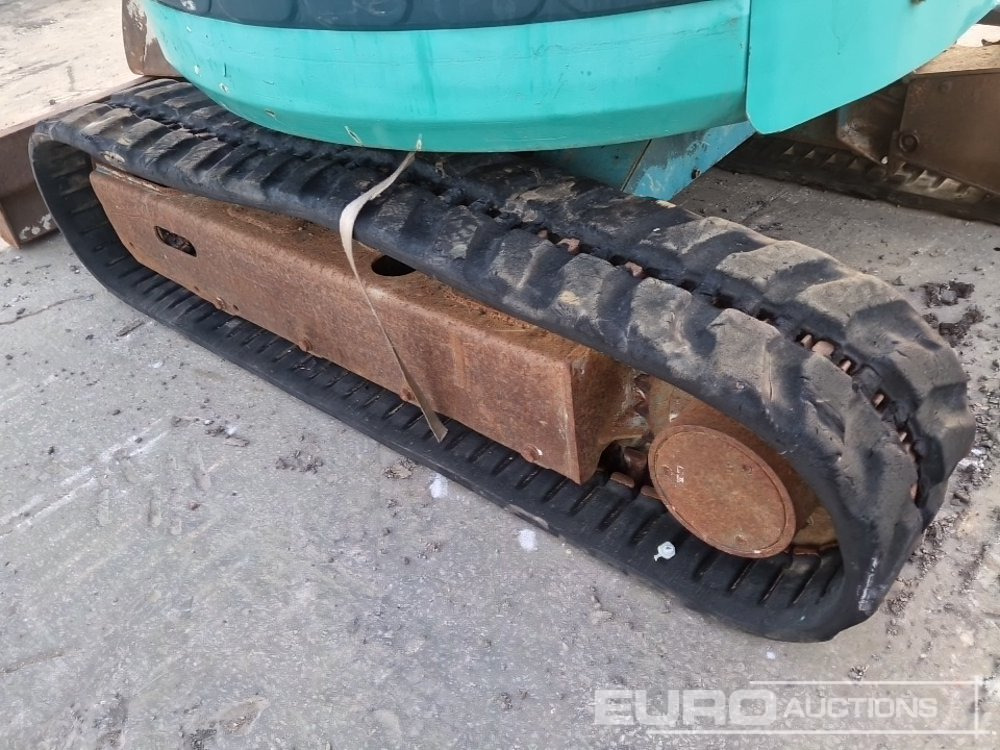 Yanmar B3U - Mini pelle: photos 4 Yanmar B3U - Mini pelle: photos 4