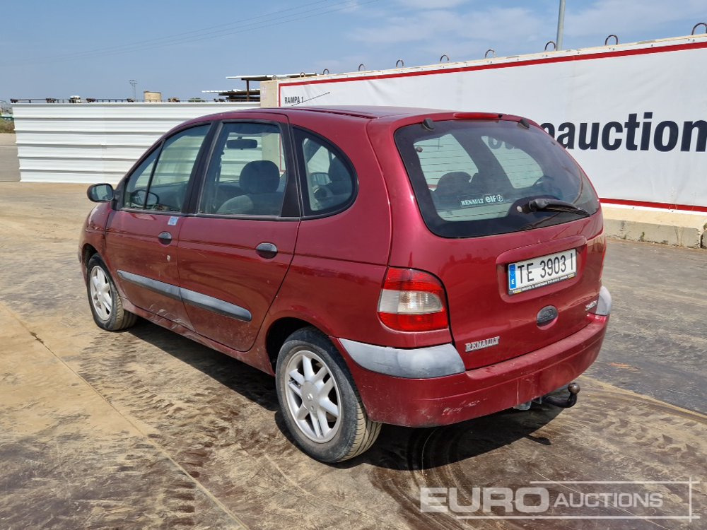 2000 Renault Scenic - Voiture: photos 3 2000 Renault Scenic - Voiture: photos 3