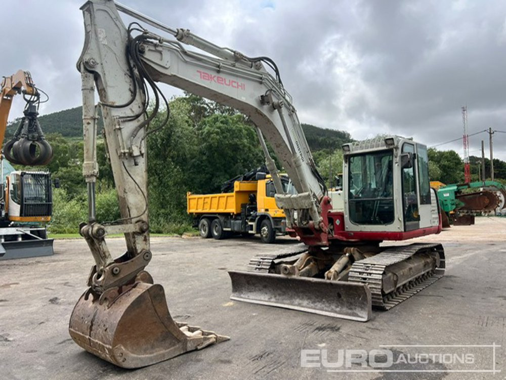 2011 Takeuchi TB1140 - Pelle sur chenille: photos 1 2011 Takeuchi TB1140 - Pelle sur chenille: photos 1