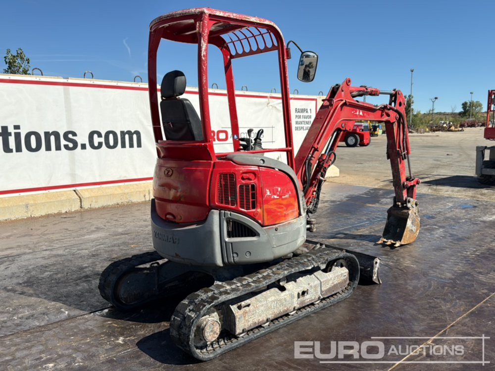 2013 Yanmar ViO25-4 - Mini pelle: photos 5 2013 Yanmar ViO25-4 - Mini pelle: photos 5