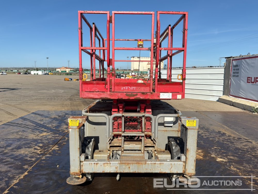 2016 SkyJack SJ6832RT - Nacelle: photos 4 2016 SkyJack SJ6832RT - Nacelle: photos 4
