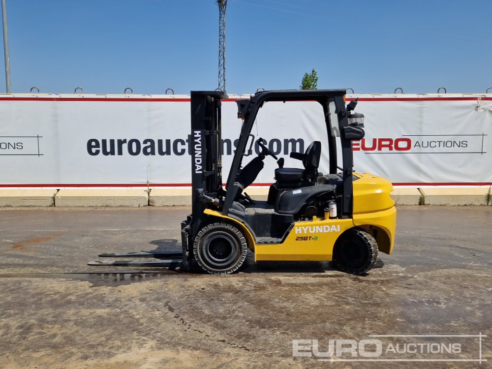 2018 Hyundai 25D-9 - Chariot élévateur: photos 2 2018 Hyundai 25D-9 - Chariot élévateur: photos 2