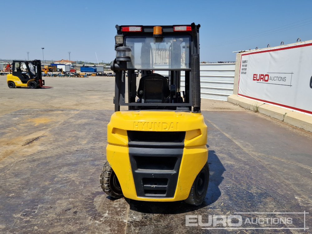 2018 Hyundai 25D-9 - Chariot élévateur: photos 4 2018 Hyundai 25D-9 - Chariot élévateur: photos 4