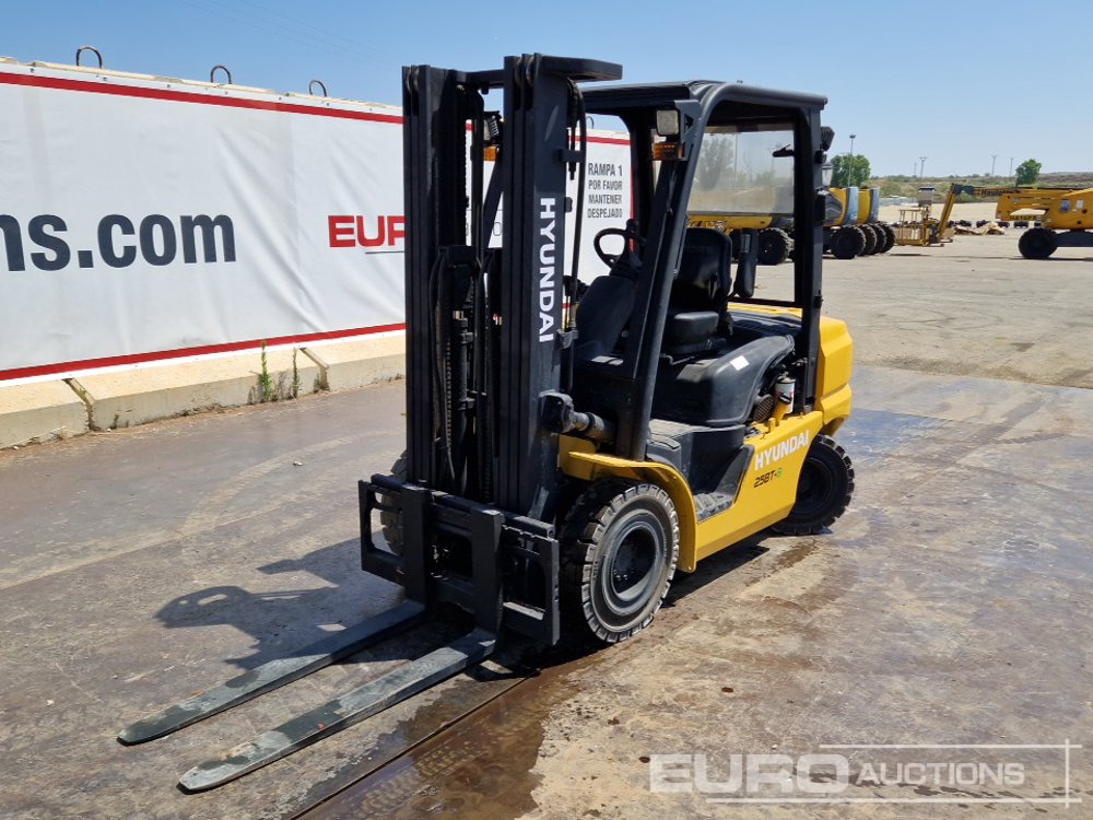 2018 Hyundai 25D-9 - Chariot élévateur: photos 1 2018 Hyundai 25D-9 - Chariot élévateur: photos 1