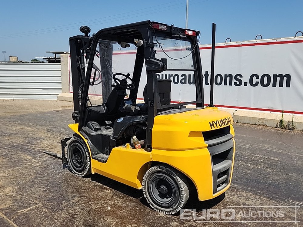 2018 Hyundai 25D-9E - Chariot élévateur: photos 3 2018 Hyundai 25D-9E - Chariot élévateur: photos 3