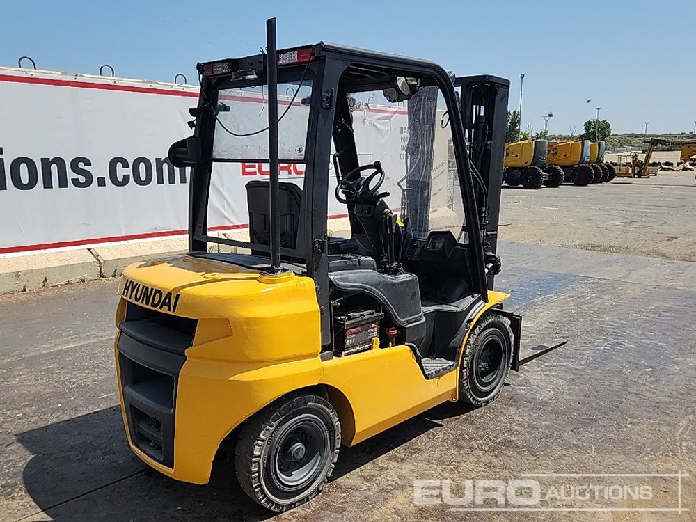2018 Hyundai 25D-9E - Chariot élévateur: photos 5 2018 Hyundai 25D-9E - Chariot élévateur: photos 5