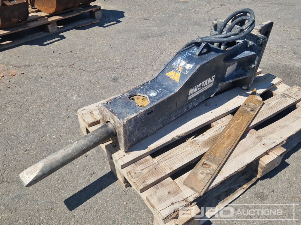 2023 Mustang HM250 - Marteau hydraulique: photos 2 2023 Mustang HM250 - Marteau hydraulique: photos 2