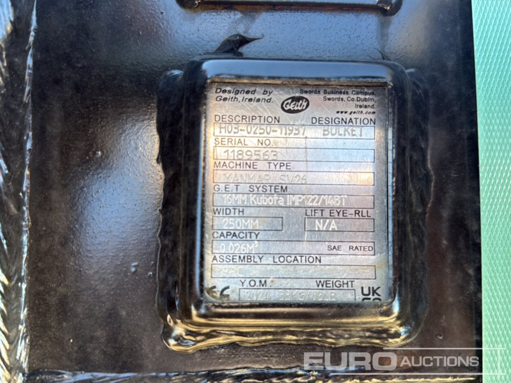Geith Digging Bucket H03-0250-11937 to suit Yanmar SV26 (S/Ns 1189563, 1197867) (2 of) - Godet: photos 5 Geith Digging Bucket H03-0250-11937 to suit Yanmar SV26 (S/Ns 1189563, 1197867) (2 of) - Godet: photos 5