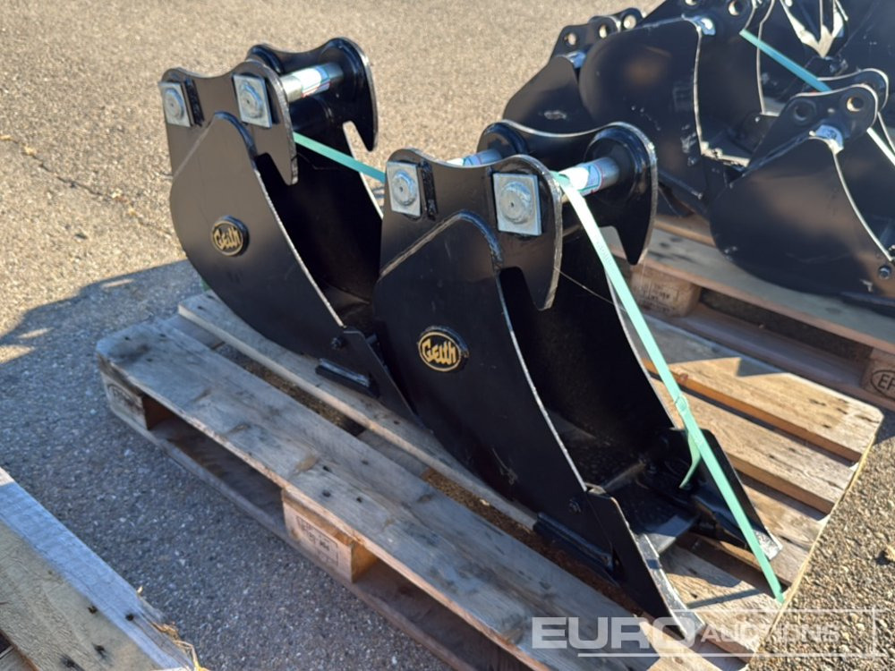 Geith Digging Bucket H03-0250-11937 to suit Yanmar SV26 (S/Ns 1189563, 1197867) (2 of) - Godet: photos 4 Geith Digging Bucket H03-0250-11937 to suit Yanmar SV26 (S/Ns 1189563, 1197867) (2 of) - Godet: photos 4
