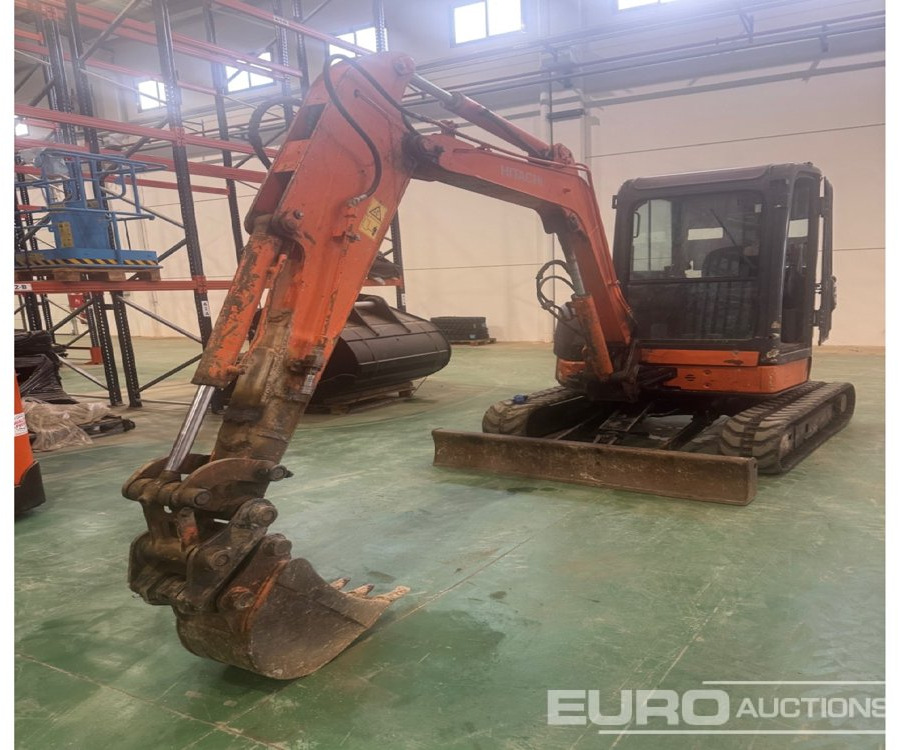 Hitachi ZX35U-2 - Mini pelle: photos 3 Hitachi ZX35U-2 - Mini pelle: photos 3