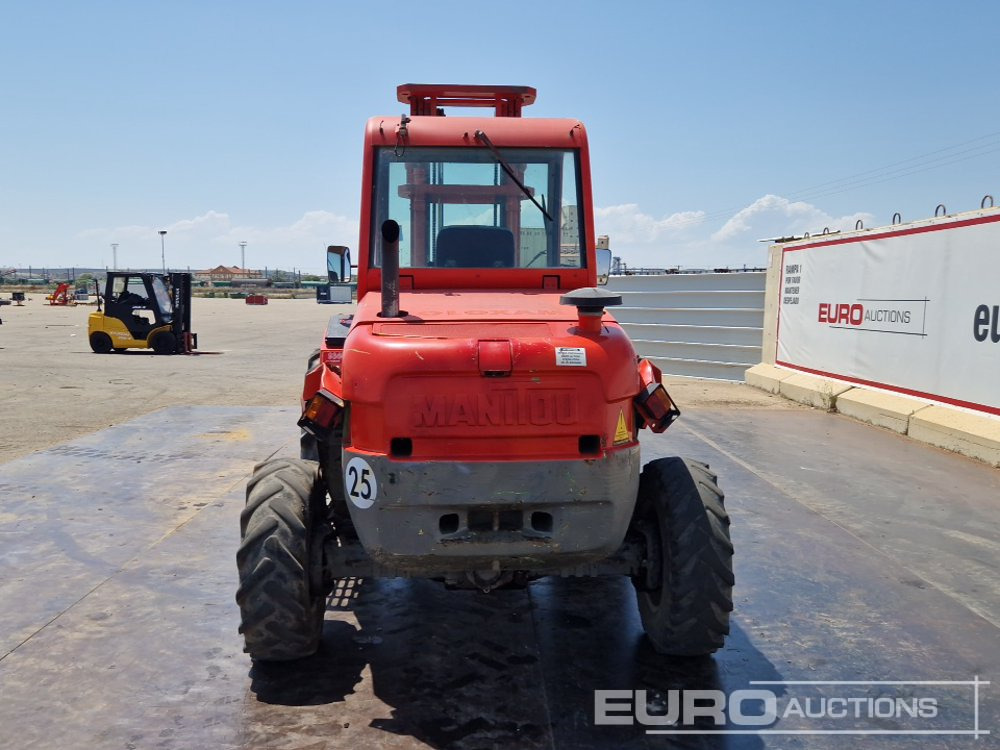 Manitou M26-4 - Chariot tout terrain: photos 4 Manitou M26-4 - Chariot tout terrain: photos 4
