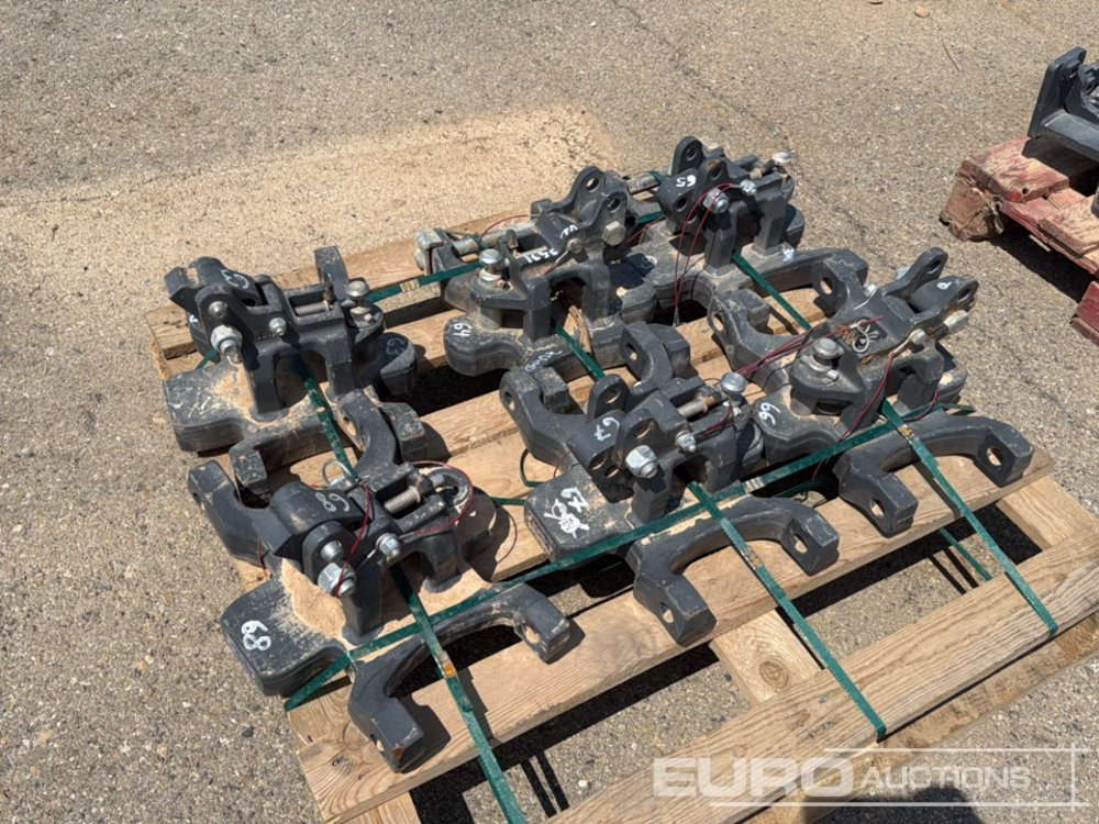 Pallet of Machinery Parts - Pièces de rechange: photos 4 Pallet of Machinery Parts - Pièces de rechange: photos 4