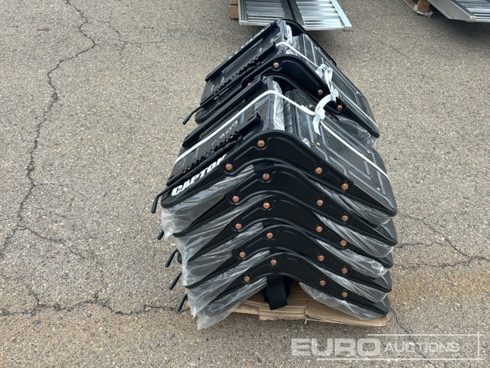 Unused 2025 Captok Equipment Seats (10 of) / Asientos - Pièces de rechange pour Pelle: photos 4 Unused 2025 Captok Equipment Seats (10 of) / Asientos - Pièces de rechange pour Pelle: photos 4