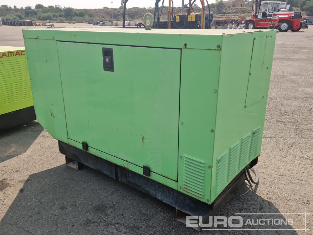 SDMO 20KvA - Groupe électrogène: photos 3 SDMO 20KvA - Groupe électrogène: photos 3