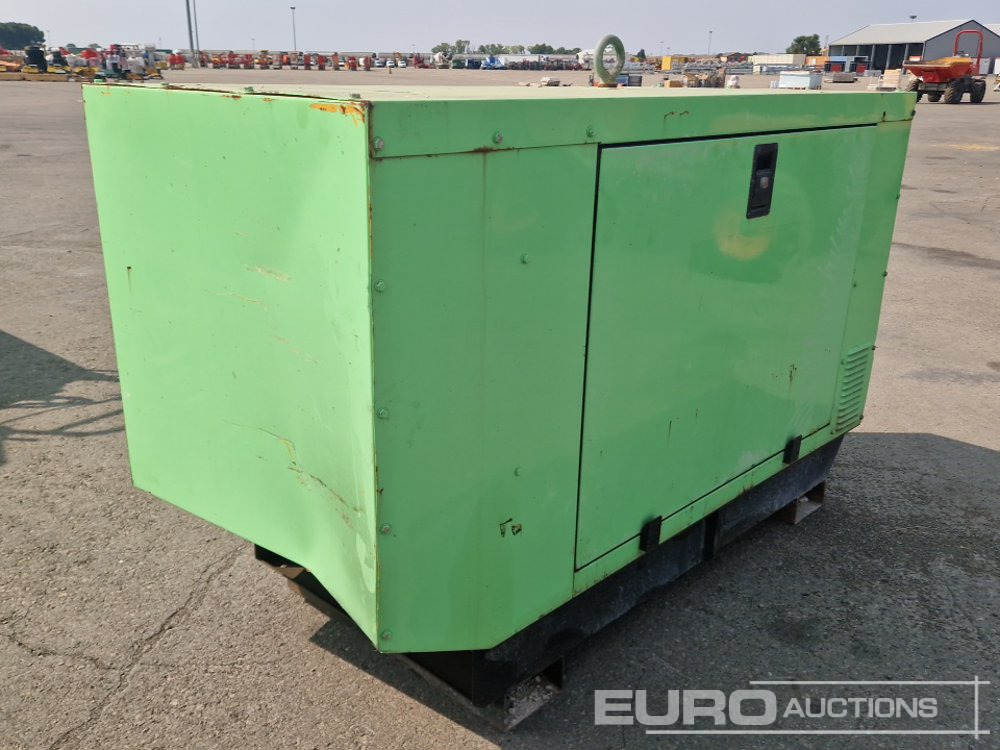 SDMO 20KvA - Groupe électrogène: photos 2 SDMO 20KvA - Groupe électrogène: photos 2