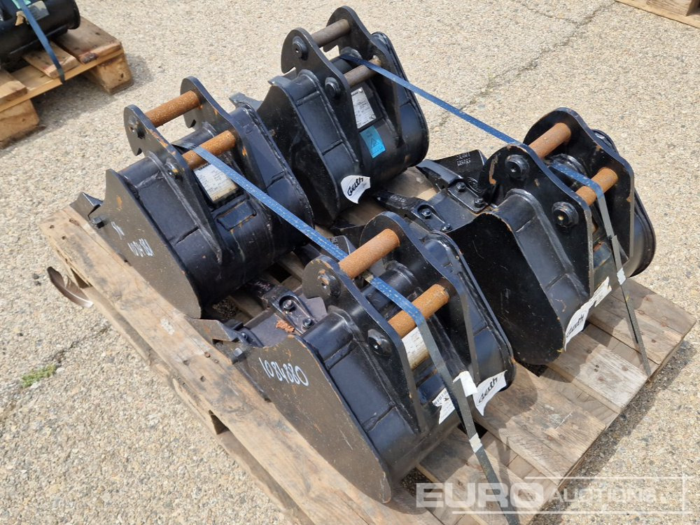 Unused Yanmar H02-0300-7602 - Godet: photos 3 Unused Yanmar H02-0300-7602 - Godet: photos 3