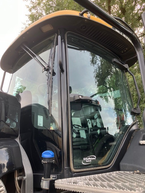 Challenger MT 875 E - Tracteur agricole: photos 3 Challenger MT 875 E - Tracteur agricole: photos 3