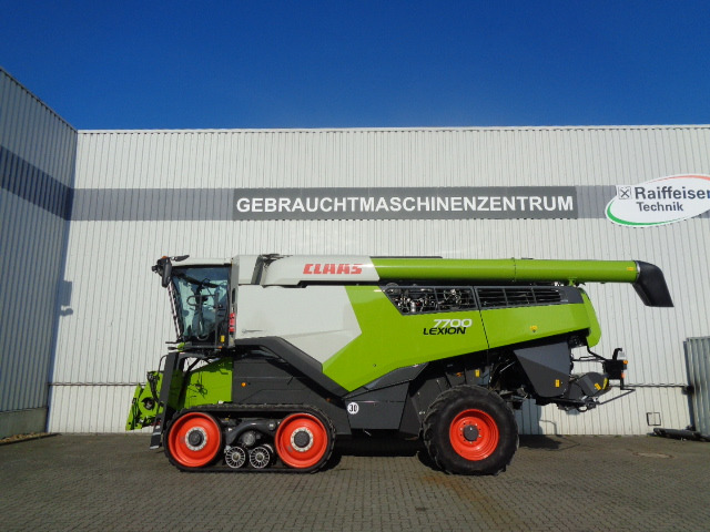 Claas Lexion 7700 TT - Moissonneuse-batteuse: photos 1 Claas Lexion 7700 TT - Moissonneuse-batteuse: photos 1