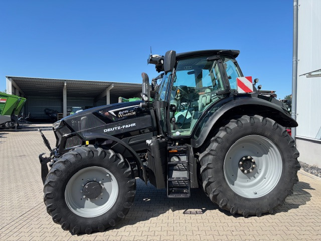 Deutz-Fahr Agrotron 6215 TTV Warrior -RTK - Tracteur agricole: photos 1 Deutz-Fahr Agrotron 6215 TTV Warrior -RTK - Tracteur agricole: photos 1